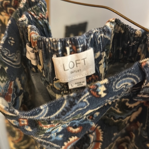 Loft pants - Picture 3 of 3